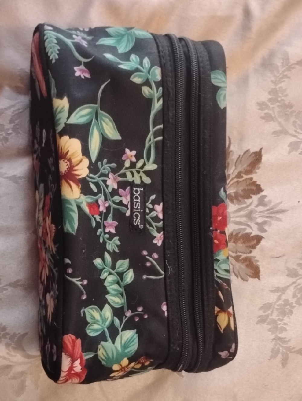 Used basics Makeup Bag